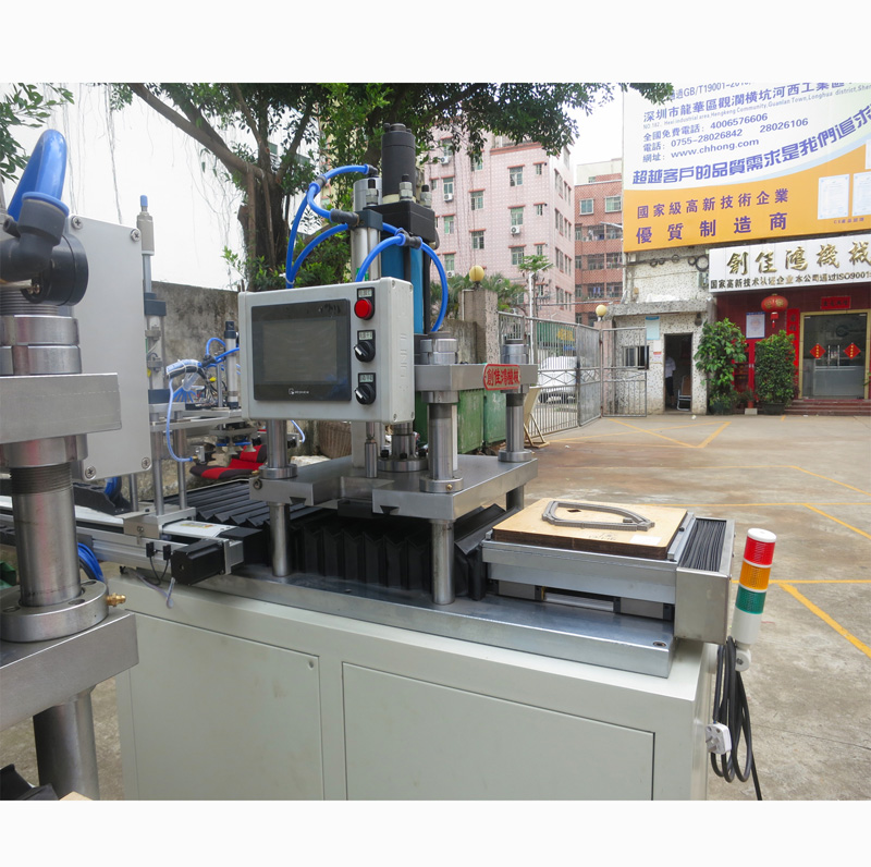 双滑台增压模切机