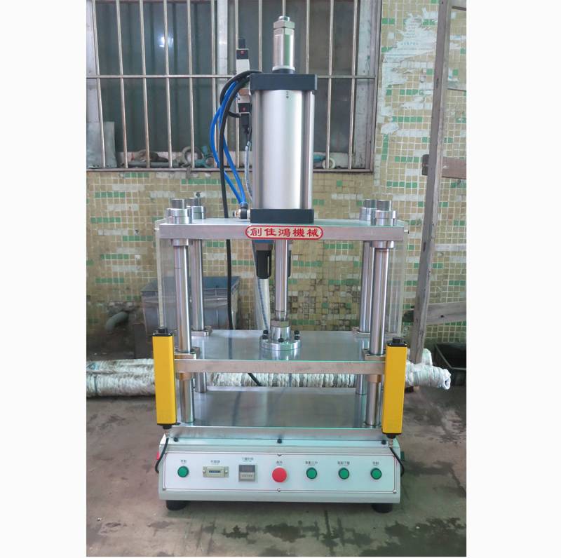 四柱三板气压压床